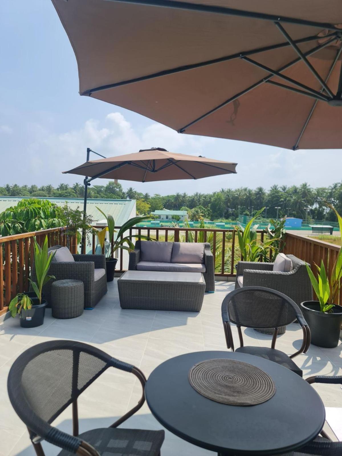Nihaali Maldives Hotell Kudarikilu Eksteriør bilde